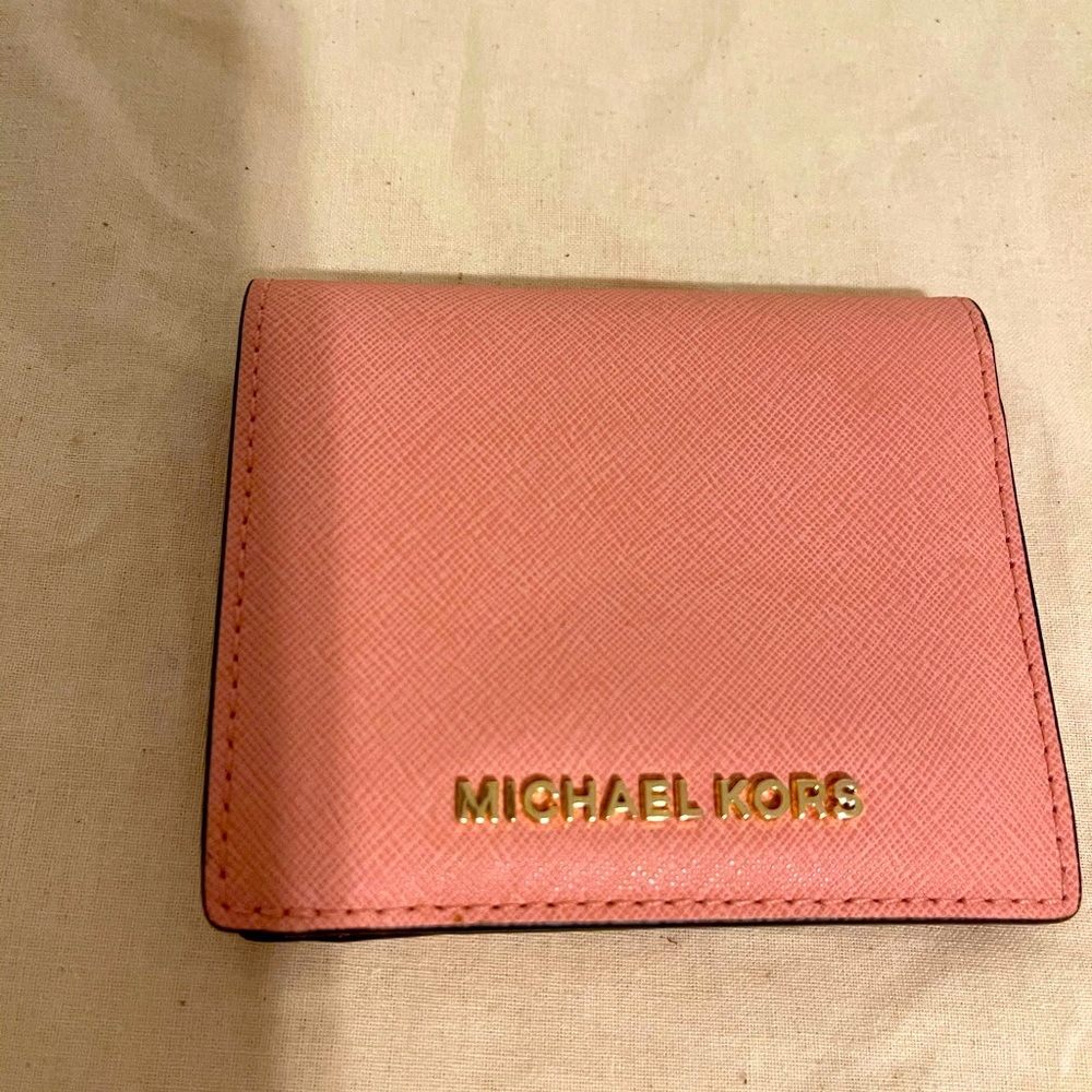 Michael Kors Jet Set Flap Card Bifold Wallet